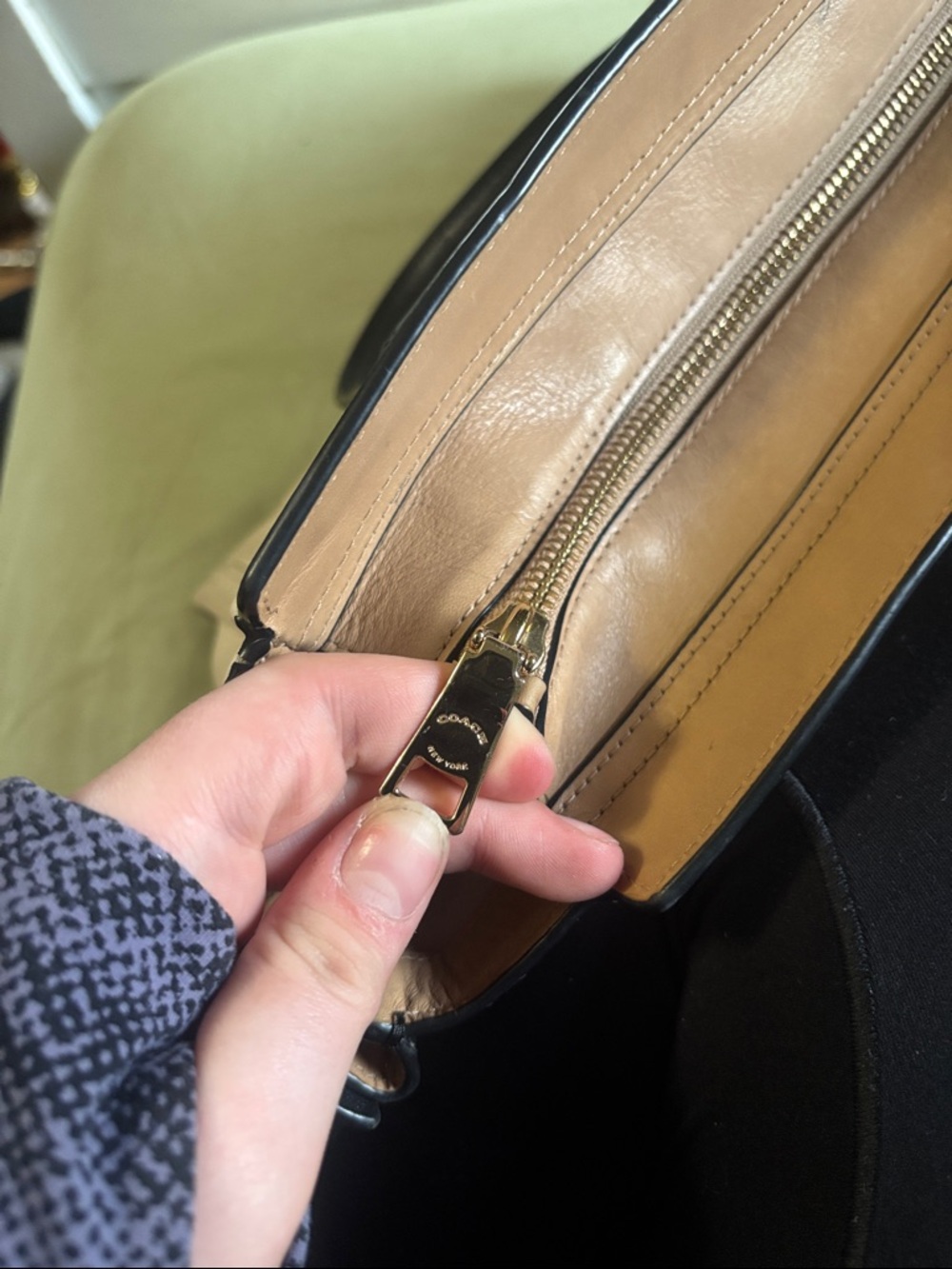 Coach Cream and Black Leather Satchel with Gold Hardware - Picture 8 of 12